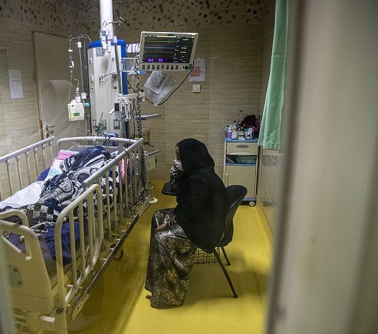 ۴۰ بیمار کرونایی در مراکز درمانی دهلران بستری شدند